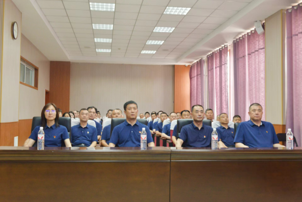 1720594700131746.png 集團(tuán)公司黨委赴山東省濰坊監(jiān)獄開(kāi)展警示教育517.png